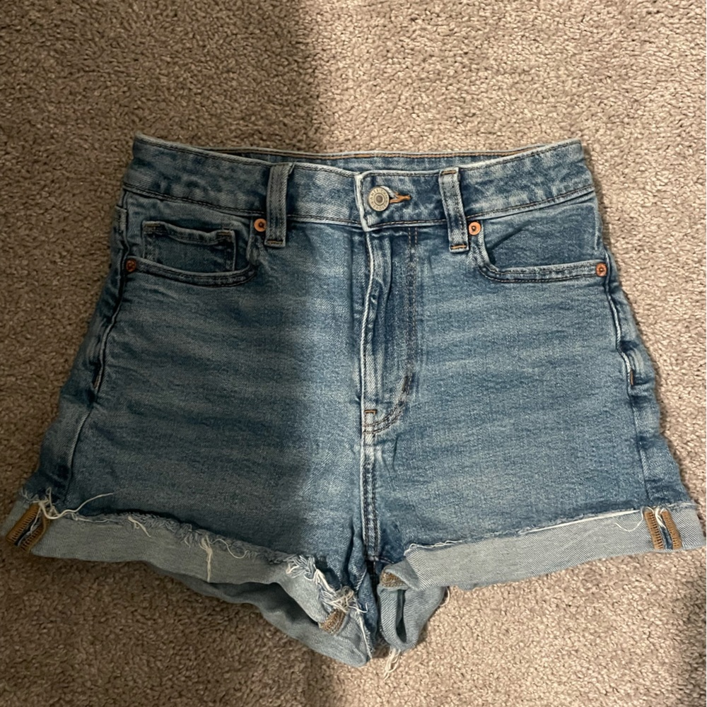 American Eagle Mom Jean Short Stretch